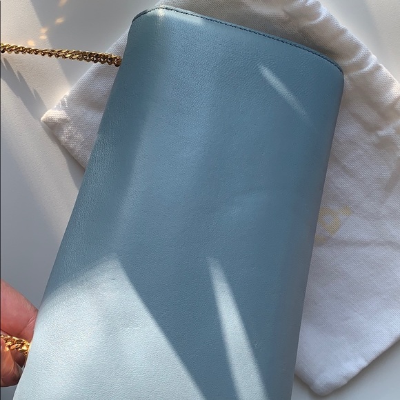CHLOÉ ‘Bobbie' Wallet on a Chain (Authentic) - Picture 9 of 10